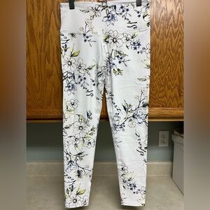 (3) pair Victoria secret Womens  Leggings